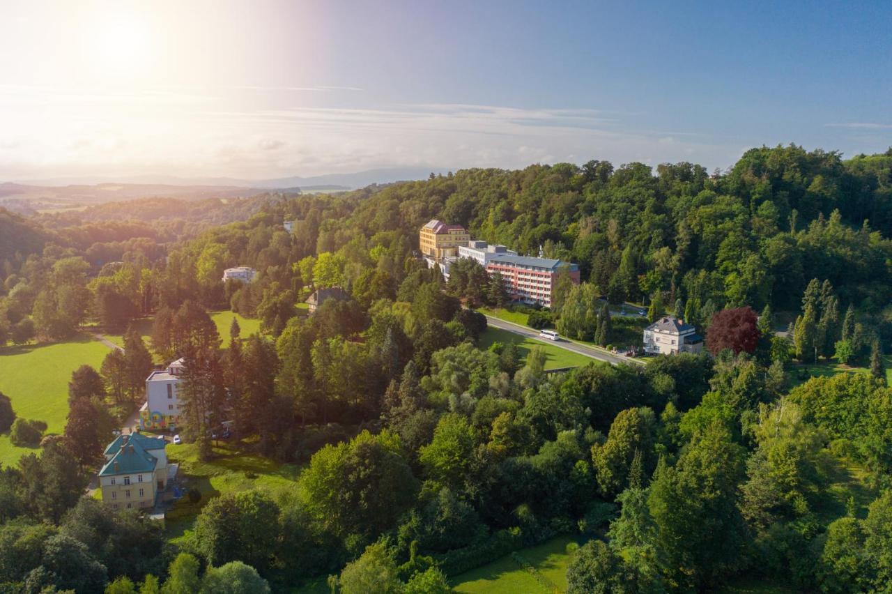 Penzion Vila Tereza Hranice (Olomouc) Exterior foto